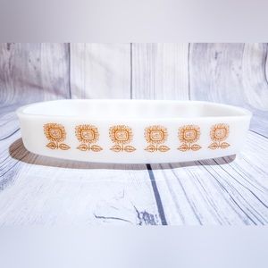 Federal Glass Baking Dish with Sunflower Design 1.5 Qt